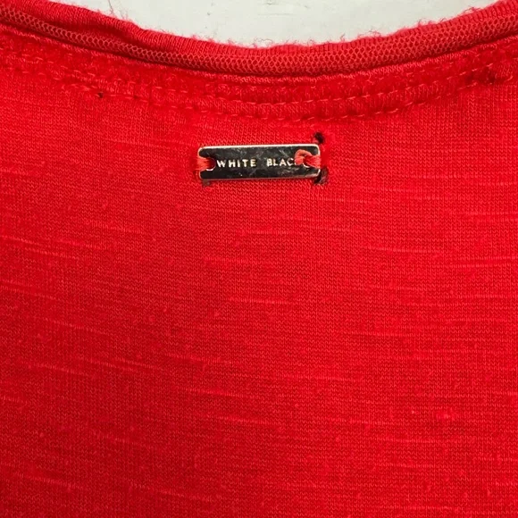 White House Black Market Red V Neck T-Shirt.  Size M. Preowned. - Picture 3 of 7